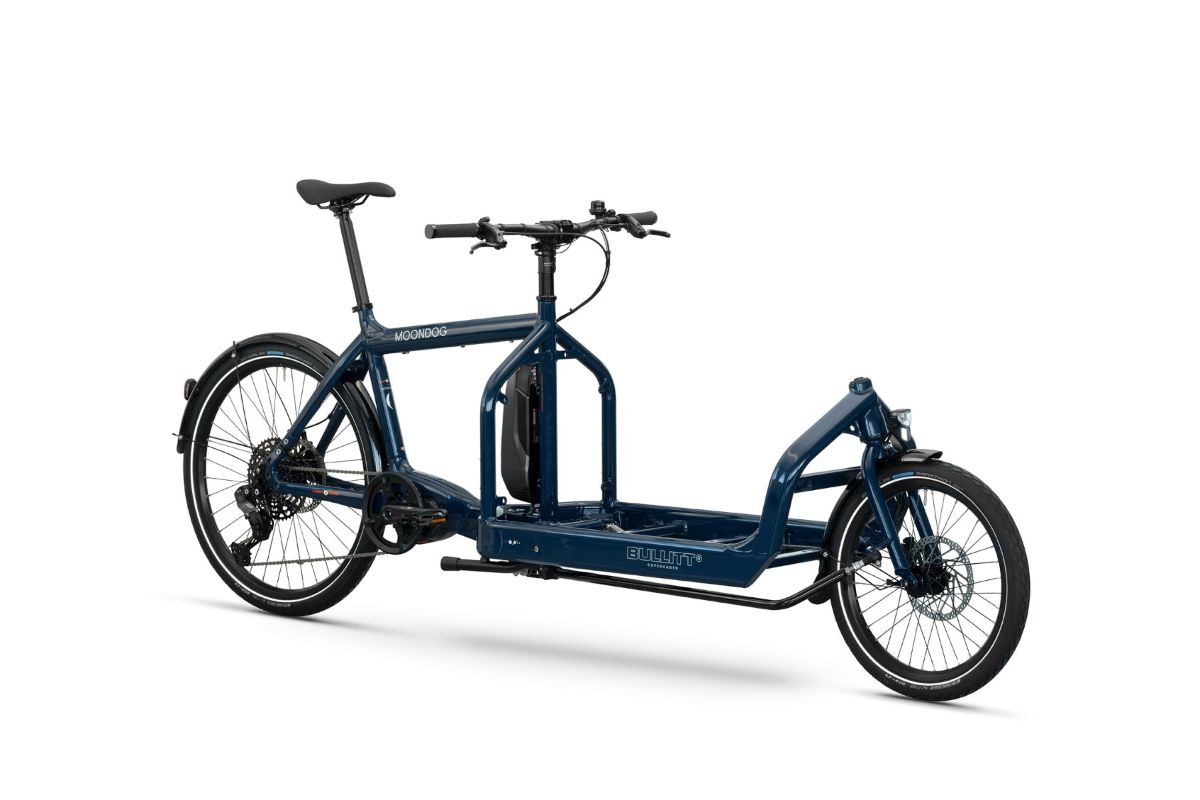 Dark blue Larry vs Harry eBullitt e-cargo bike